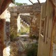 Een van de talloze melaatsenhuisjes in Spinalonga
