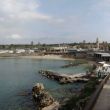 Caesarea. ooit de binnenhaven, nu verzand. Let op de minaret van de Bosni&euml;rs