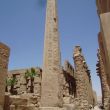 Karnak. De obelisk van pharao Thoetmosis I, 20 meter hoog uit &eacute;&eacute;n brok steen