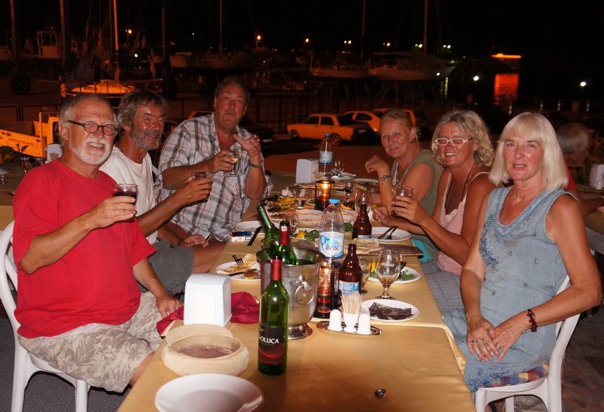 De crews van Second Lady, Zeeling en Dulce: vlnr. Tom, Chris, Peter, Daniëlle, Pauline en Ans