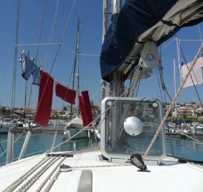 Was hangt op het voordek