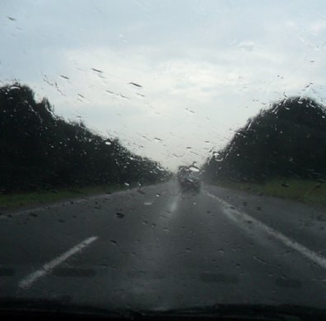 Op de terugweg uit Friesland een onweersbui in de Flevopolder