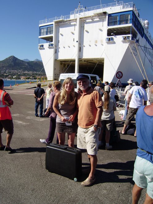 Île-Rousse, Corsica. Afscheid nemen van Floor bij de veerboot naar Nice