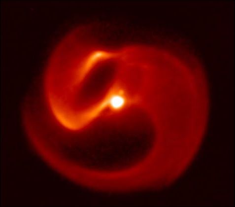 De kosmische slang van stof bij dubbelster Apep onthult hoe zware sterren sterven (bron: ASTRON)