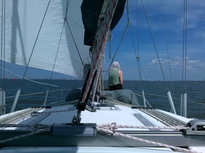 We naderen Harlingen.