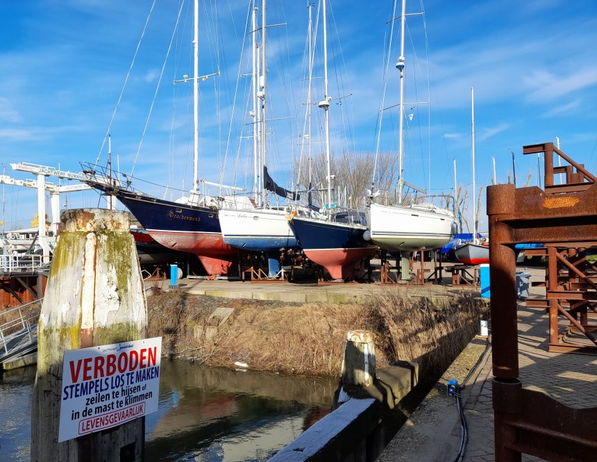 Dulce (2e van links), Jachtwerf Rexwinkel, Numansdorp.