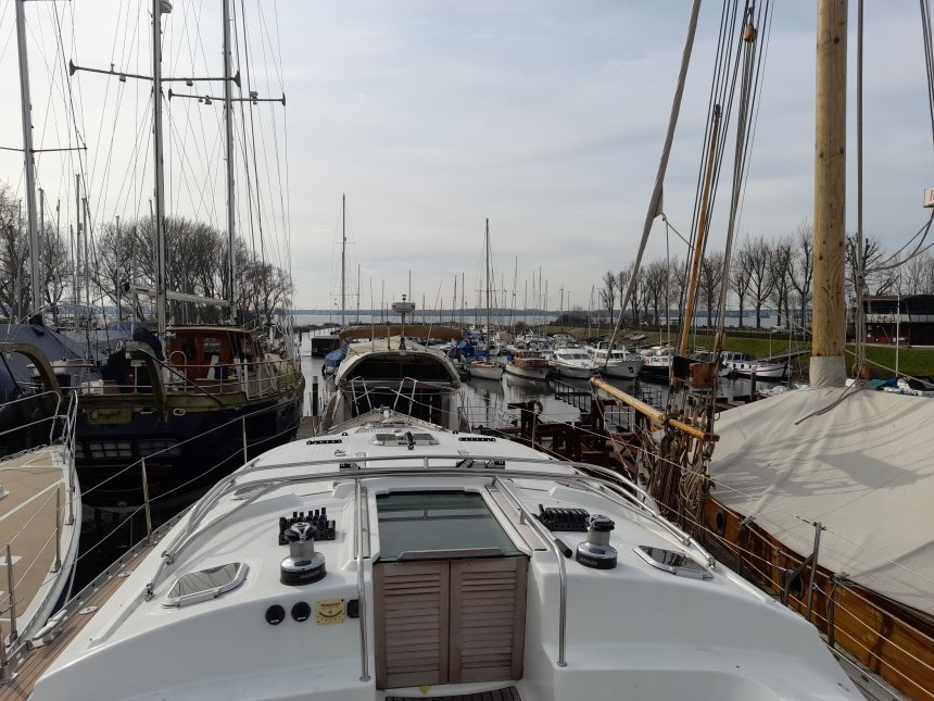 Dulce vanmorgen op de werf in Numansdorp.